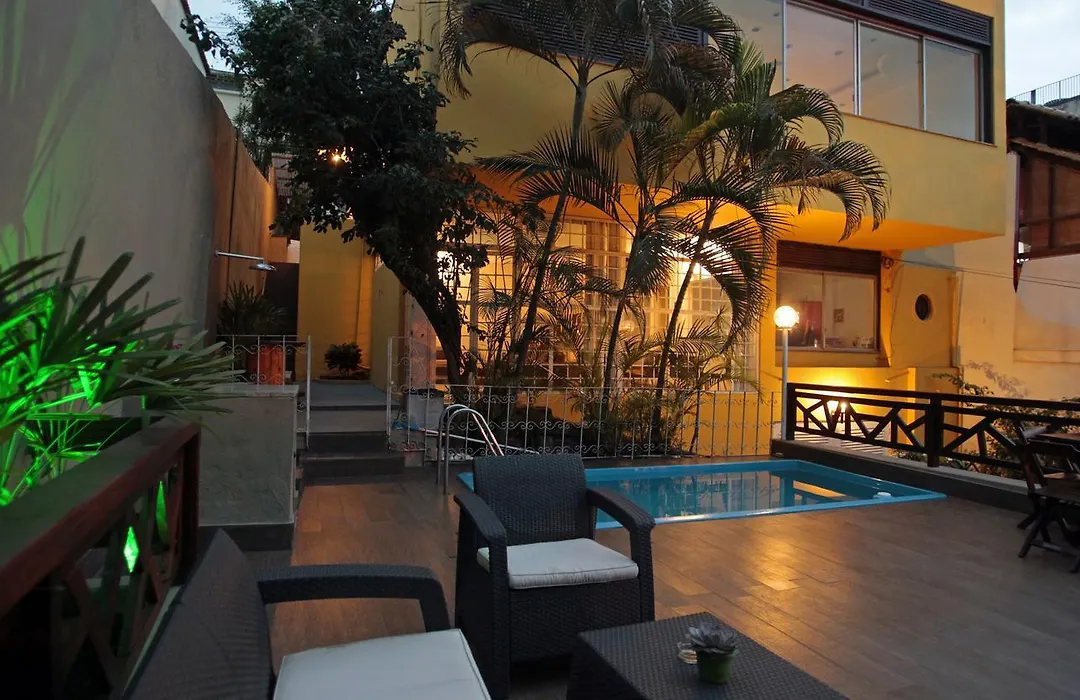 Hangar Rio Hostel-1